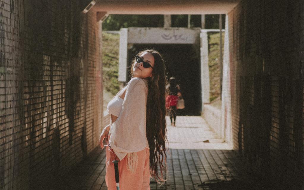 ¿Cómo no repetir outfits?: utiliza capas